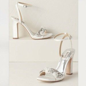 Badgley Mischka ALEXA Platform Embellished Block H